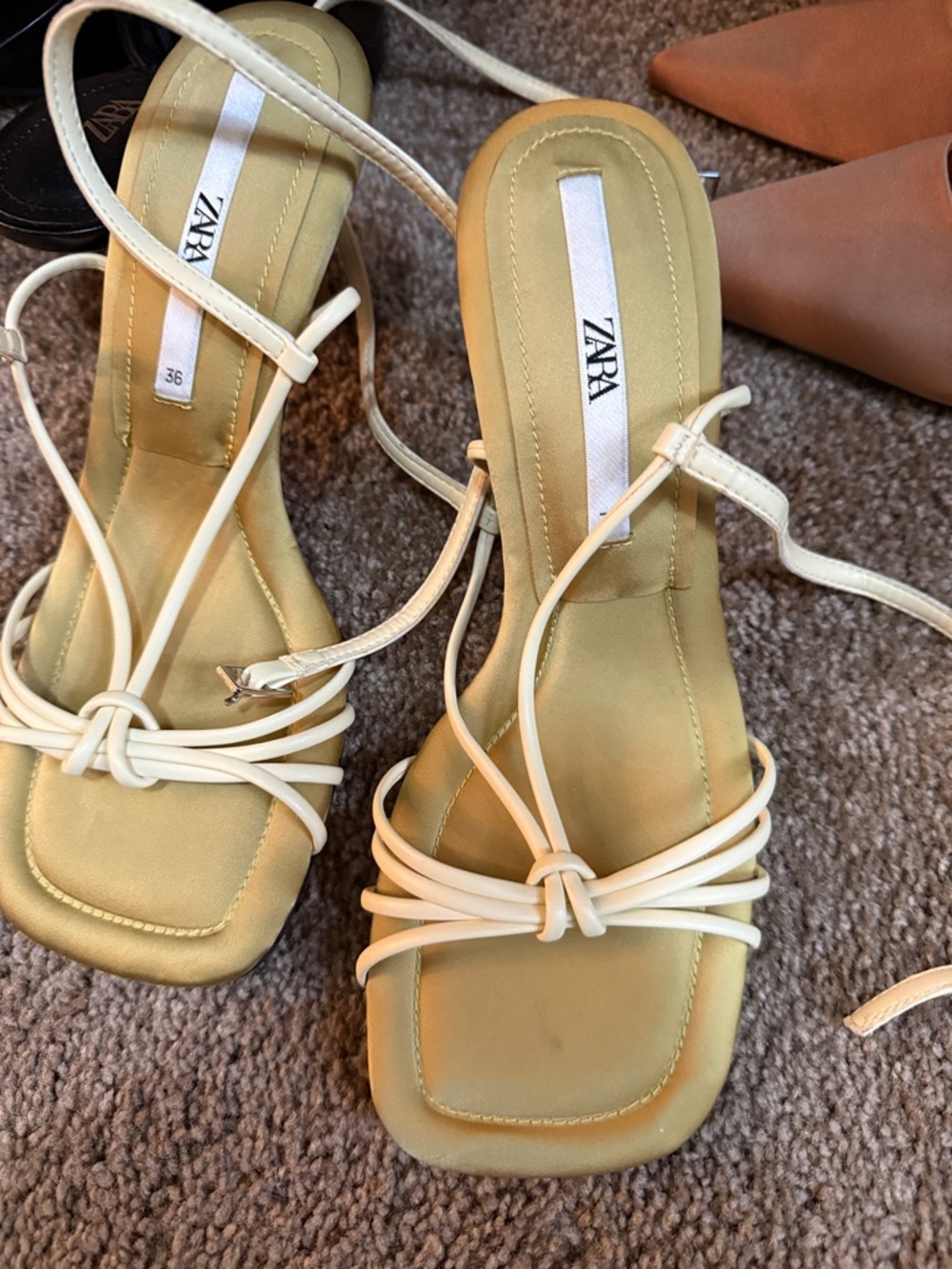 Zara Pale Yellow Strappy Square-Toe Heels - Picture 3 of 5